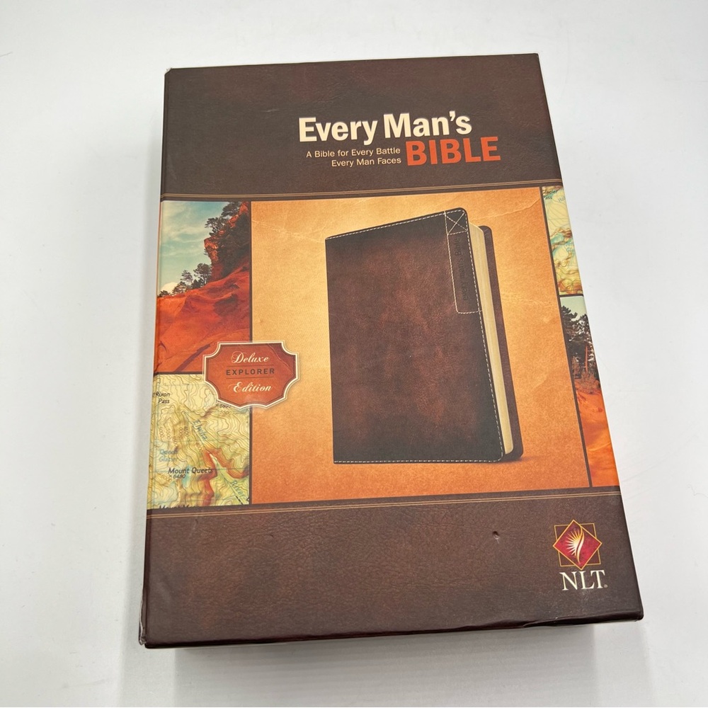 NEW Every Man's Bible: A Bible For Every Battle Every Man Faces Christian Book